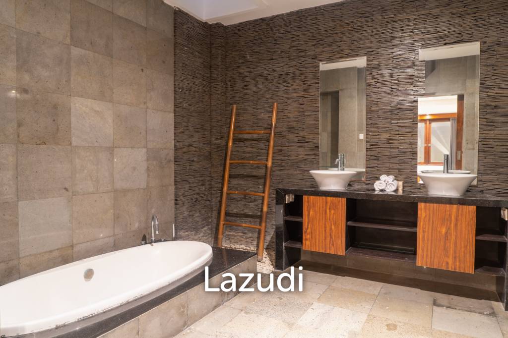 80 Year Stunning Leasehold Villa in Seminyak