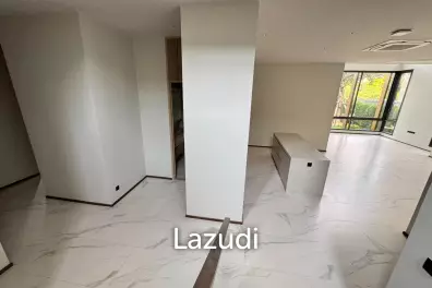 5 Bed 6 Bath 551 SQ.M Siraninn Residences