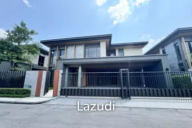 5 Bed 6 Bath 551 SQ.M Siraninn Residences