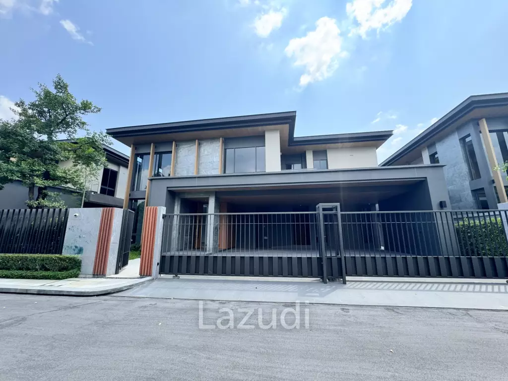 5 Bed 6 Bath 551 SQ.M Siraninn Residences
