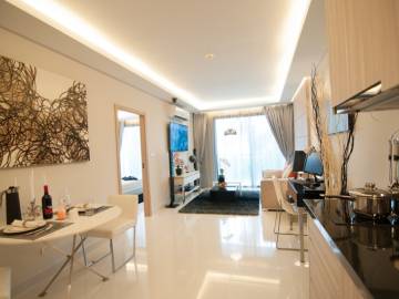 1 Bed 1 Bath 37.1 SQ.M. Laguna Beach Resort 2