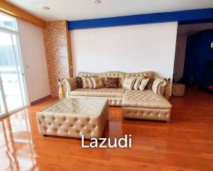 3 Bed 3 Bath 210 SQ.M Royal Castle Pattanakarn