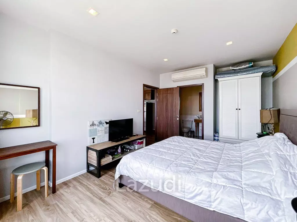 Autumm Condo 65 sqm. 2 bed 2 bath for Rent