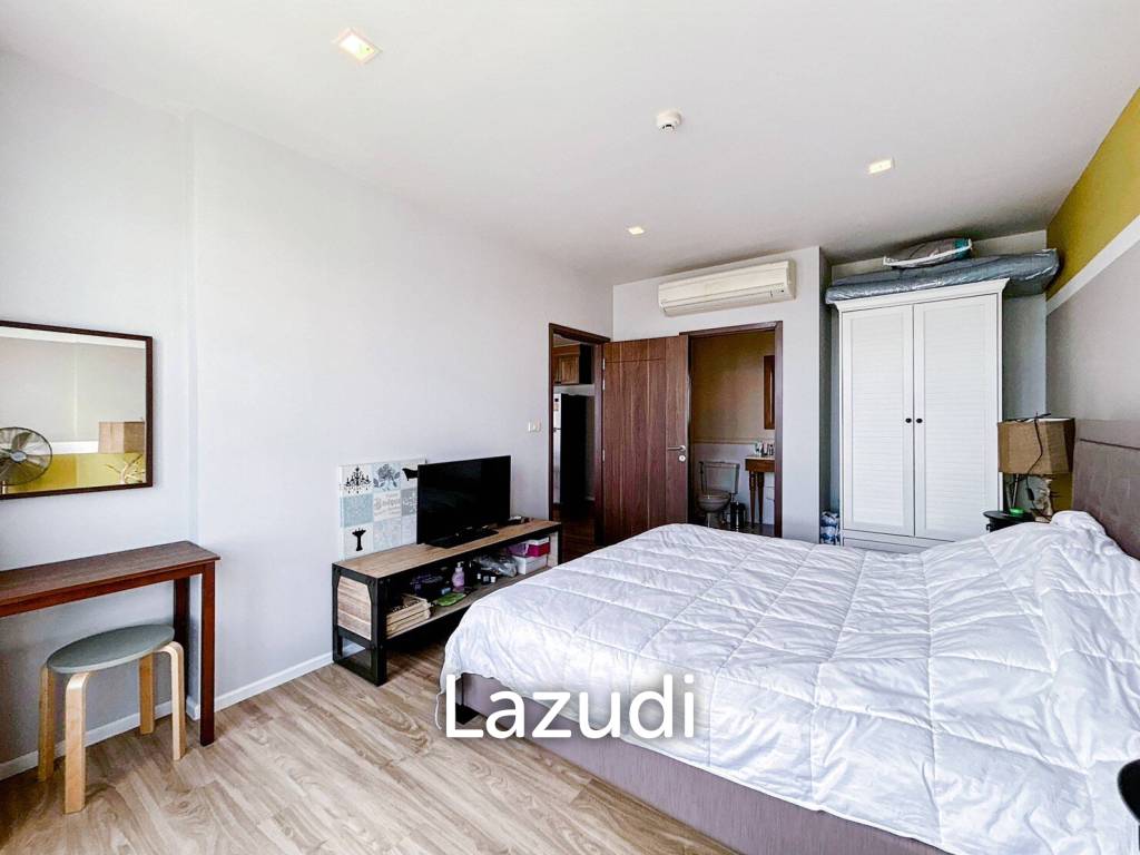 Autumm Condo 65 sqm. 2 bed 2 bath for Rent