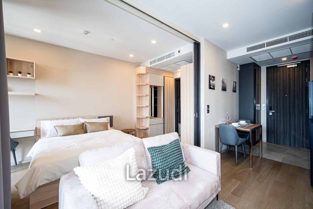 1 Bed 1 Bath 34 SQ.M at Ashton Asoke