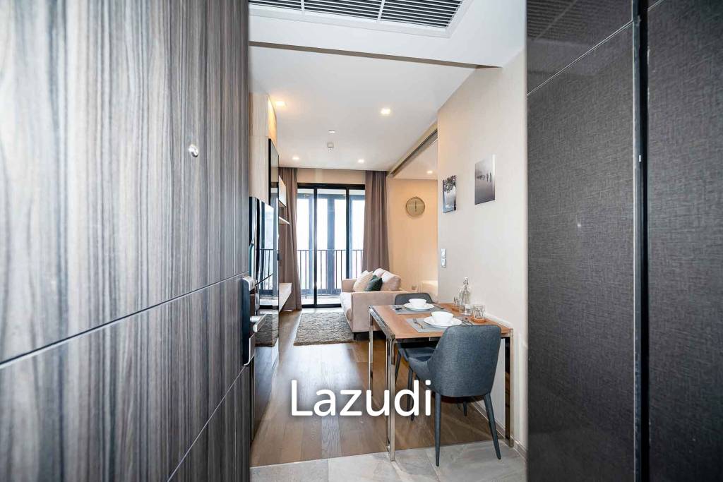 1 Bed 1 Bath 34 SQ.M at Ashton Asoke