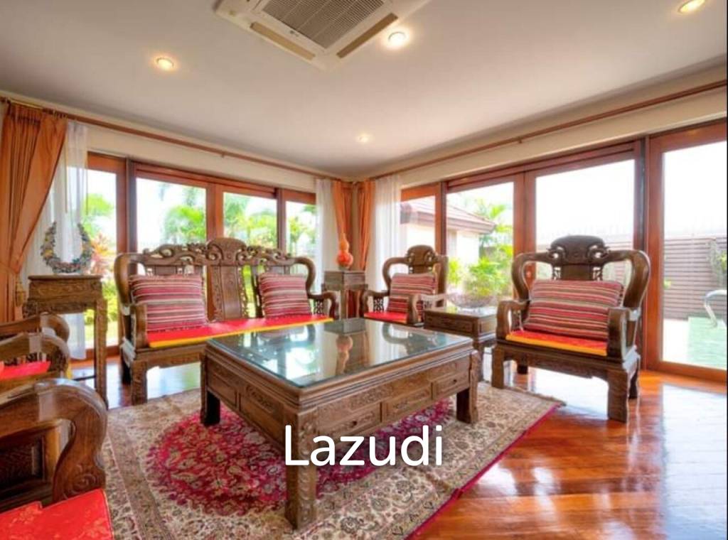 5 Bed 4 Bath 350 SQ.M in Phoenix Gold Golf Club