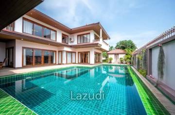5 Bed 4 Bath 350 SQ.M in Phoenix Gold Golf Club