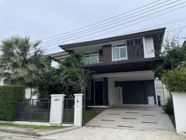 3 Bedrooms 200 SQ.M House for Rent in Chalong