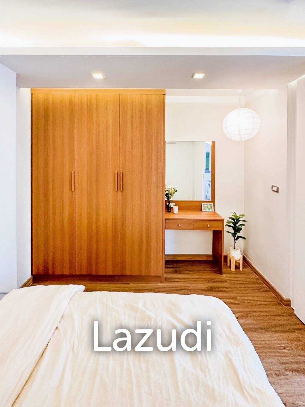 1 Bed 1 Bath 45 SQ.M Tree Condo Sukhumvit 42
