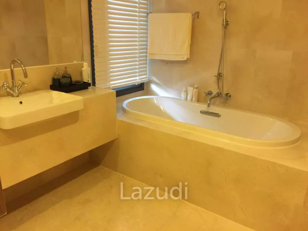 2 Bed 98 SQ.M Beachfront Condo For Sale And Rent