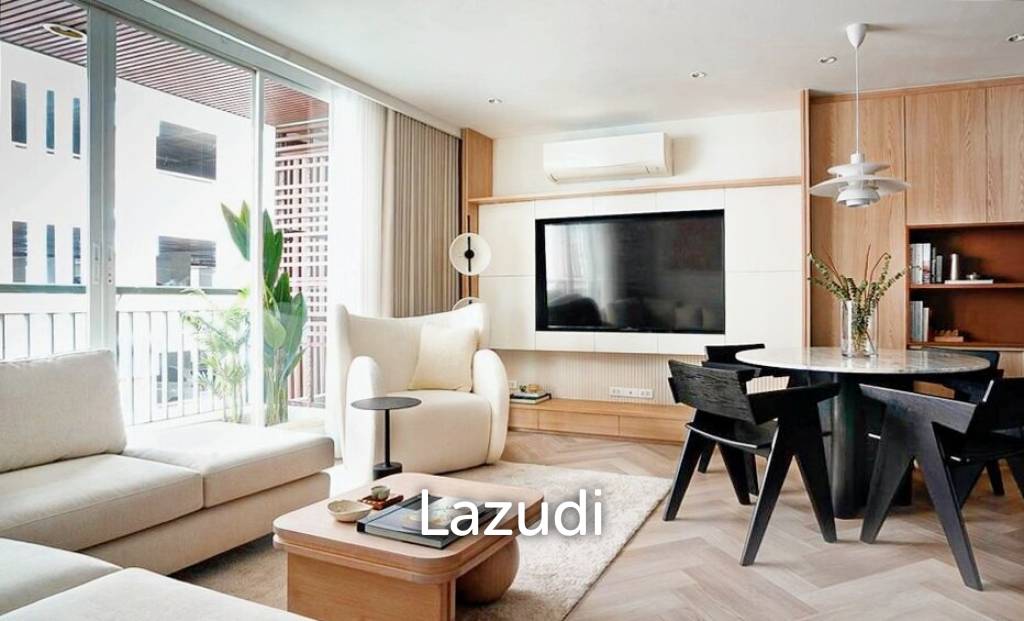 2 Bed 2 Bath 74 SQ.M The Address Pathumwan