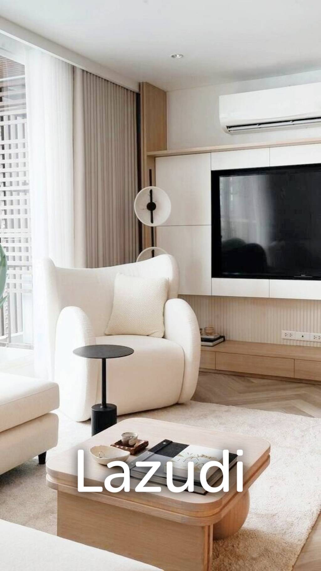 2 Bed 2 Bath 74 SQ.M The Address Pathumwan