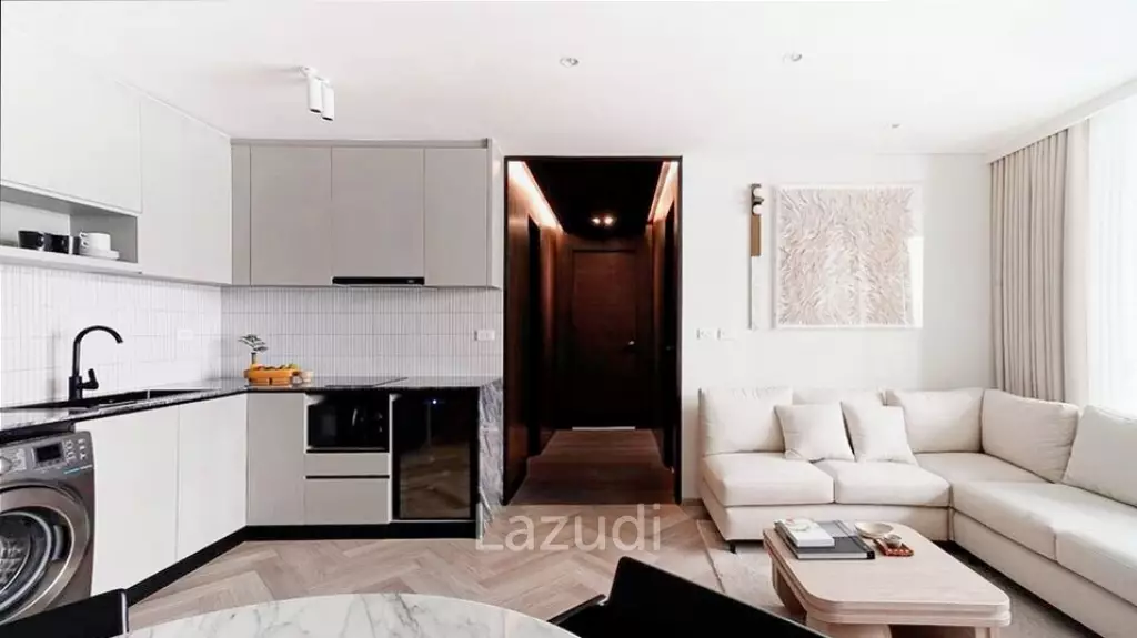 2 Bed 2 Bath 74 SQ.M The Address Pathumwan