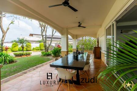 Luxury Estate 4 Bedroom Pool Villa Hua Hin