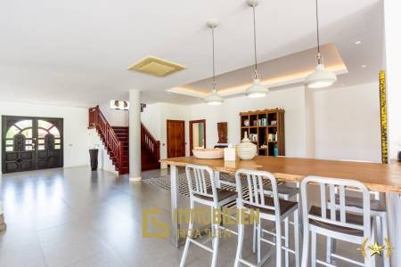 4,200 qm 4 Bett Haus Für Verkauf
