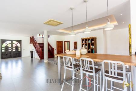 Luxury Estate 4 Bedroom Pool Villa Hua Hin