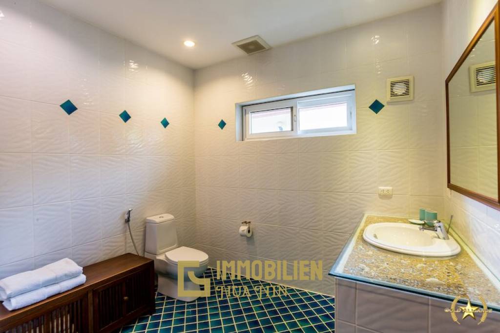 4,200 qm 4 Bett Haus Für Verkauf