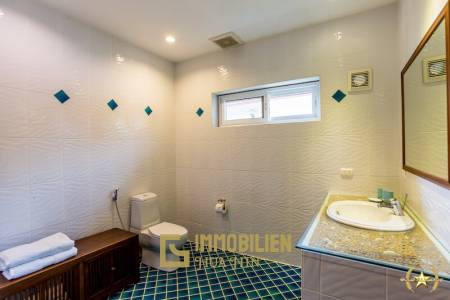4,200 qm 4 Bett Haus Für Verkauf