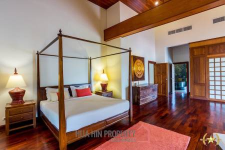 Luxury Estate 4 Bedroom Pool Villa Hua Hin