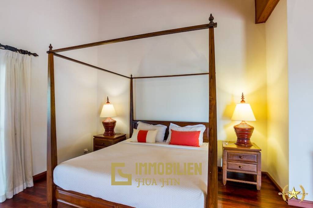 4,200 qm 4 Bett Haus Für Verkauf