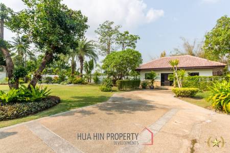 Luxury Estate 4 Bedroom Pool Villa Hua Hin