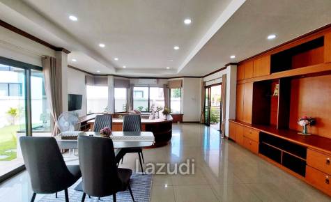 3 Bedrooms 3 Bathrooms 300 SQ.M Boss Village