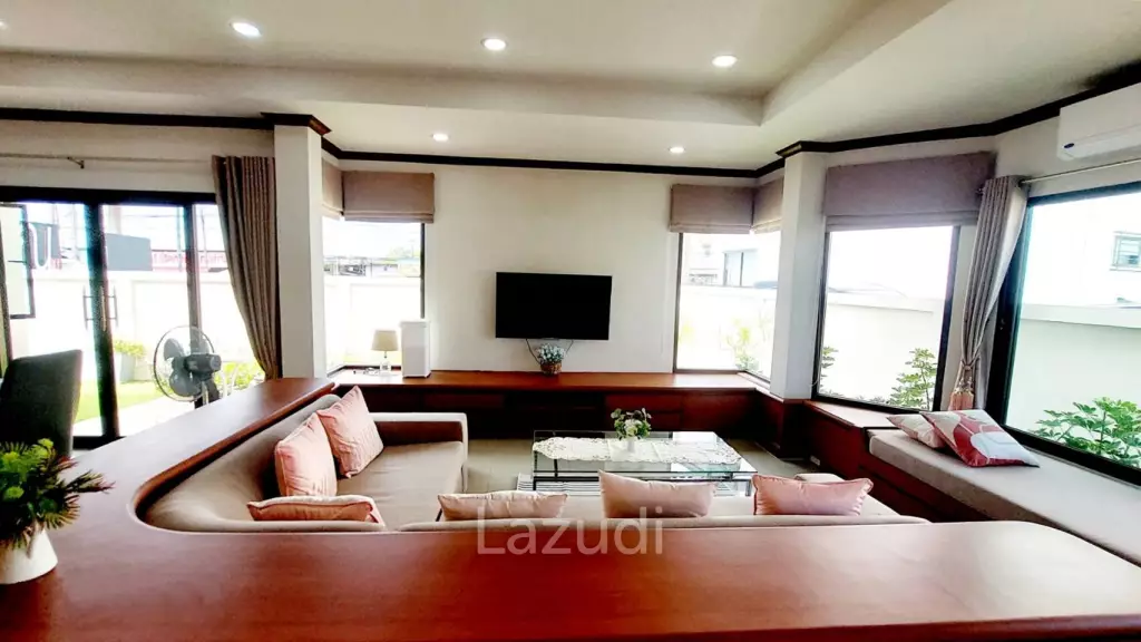 3 Bedrooms 3 Bathrooms 300 SQ.M Boss Village