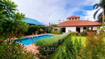 3 Bedrooms 3 Bathrooms 300 SQ.M Boss Village