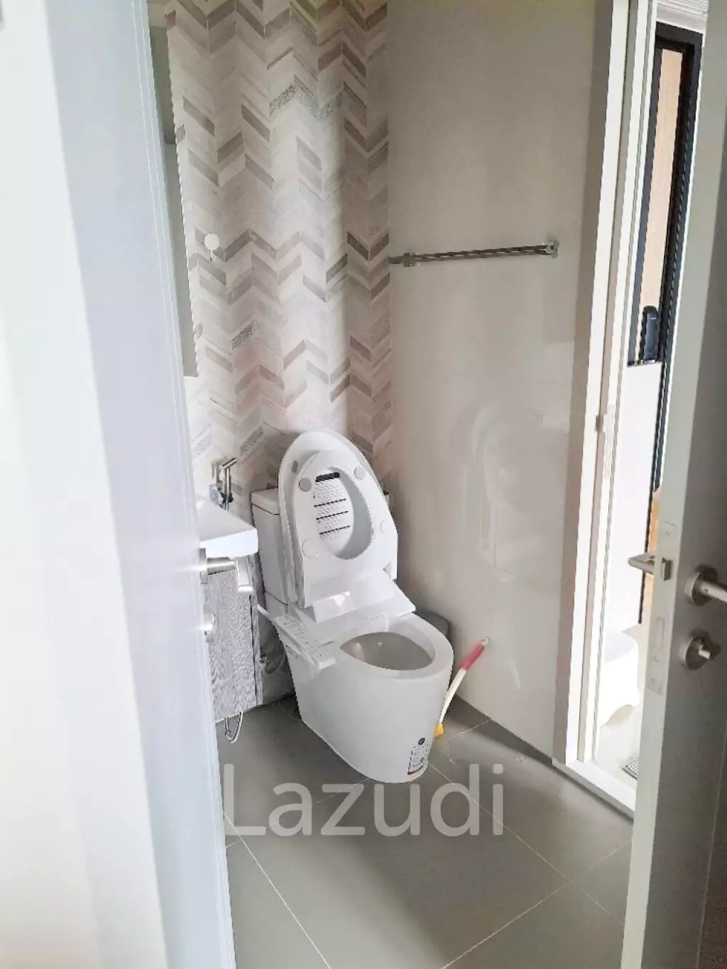 1 Bed 1 Bath 34 SQ.M OKA HAUS Sukhumvit 36