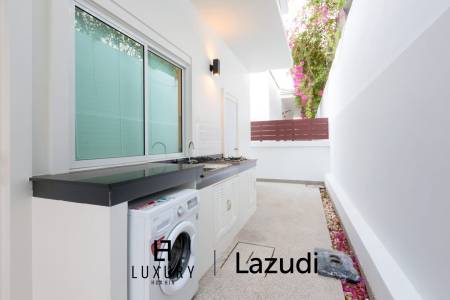 379 metro cuadrado 3 ` 2 Baño Villa de Venta