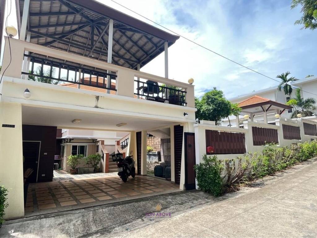 3 bed Pool Villa with 460 SQ.M in Rawai