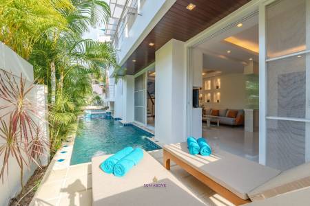 Stunning 4 Bedroom Seaview Villa in Patong