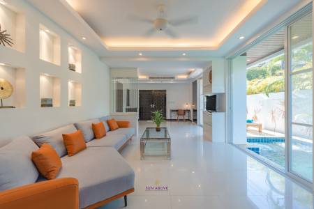 Stunning 4 Bedroom Seaview Villa in Patong