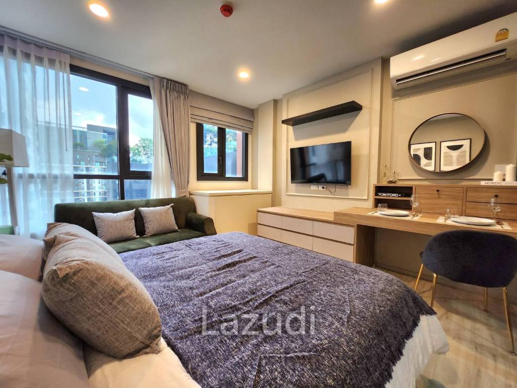 Studio 1 Bath 29 SQ.M at XT Huaykwang