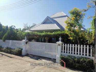 Adana Village : Charming Modern villa with orchard and garden plot in Cha Am Adana Village : Charming Modern villa with orchard and garden plot in Cha Am