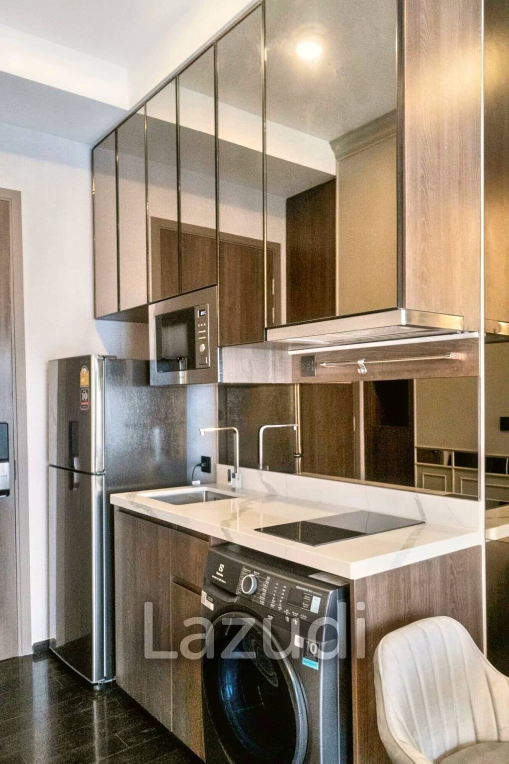 1 Bed 1 Bath 33 SQ.M Park Origin Thonglor