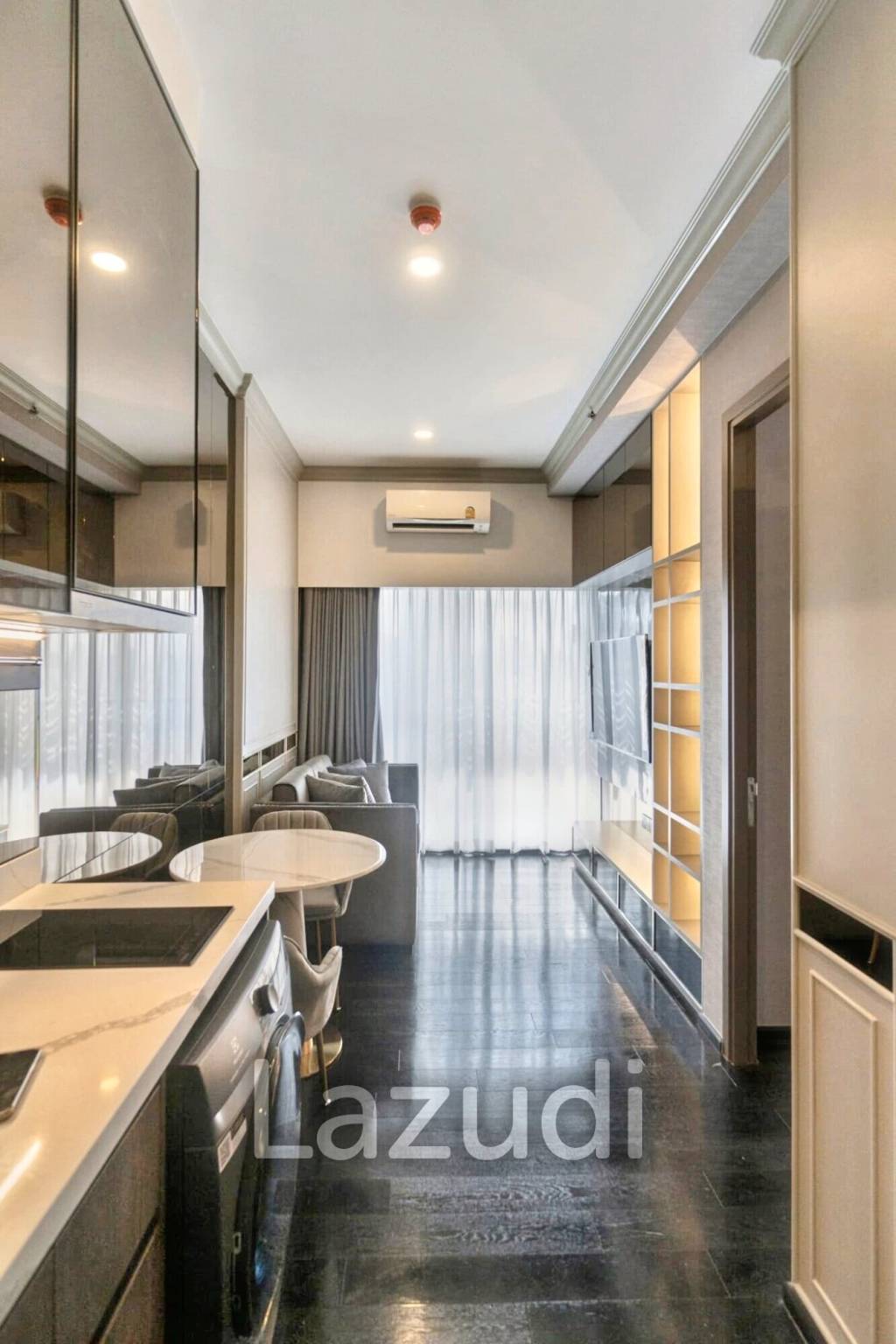 1 Bed 1 Bath 33 SQ.M Park Origin Thonglor