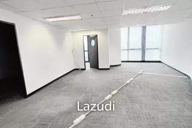 Office space for rent in Silom