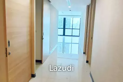 Office space for rent in Silom