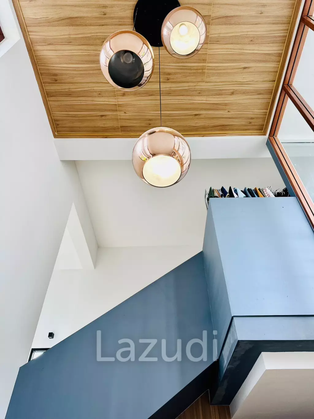modern 4 bedroom family home close to ping river
