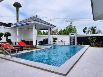 3 Beds 4 Baths 155 SQ.M. House with Private Pool