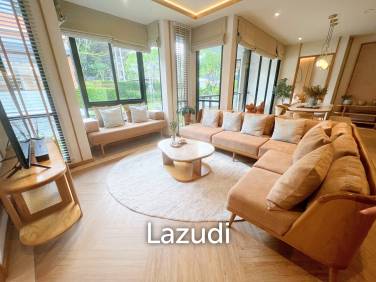 SASARA : Luxury 2 Bed Beachfront Condo