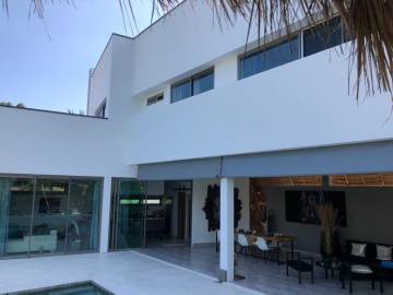 Luxury 3 bedroom modern villa for sale Plai Leam