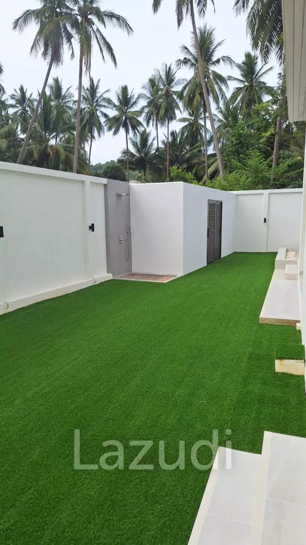 3 Bed 3 Bath 274 SQ.M Paradise Spring Villas