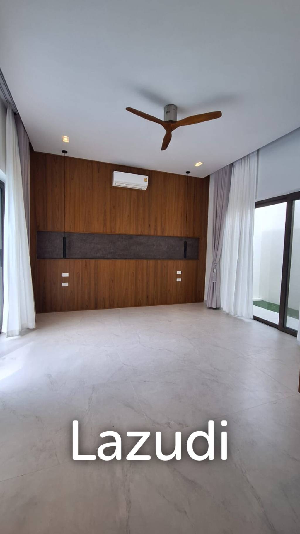 3 Bed 3 Bath 274 SQ.M Paradise Spring Villas