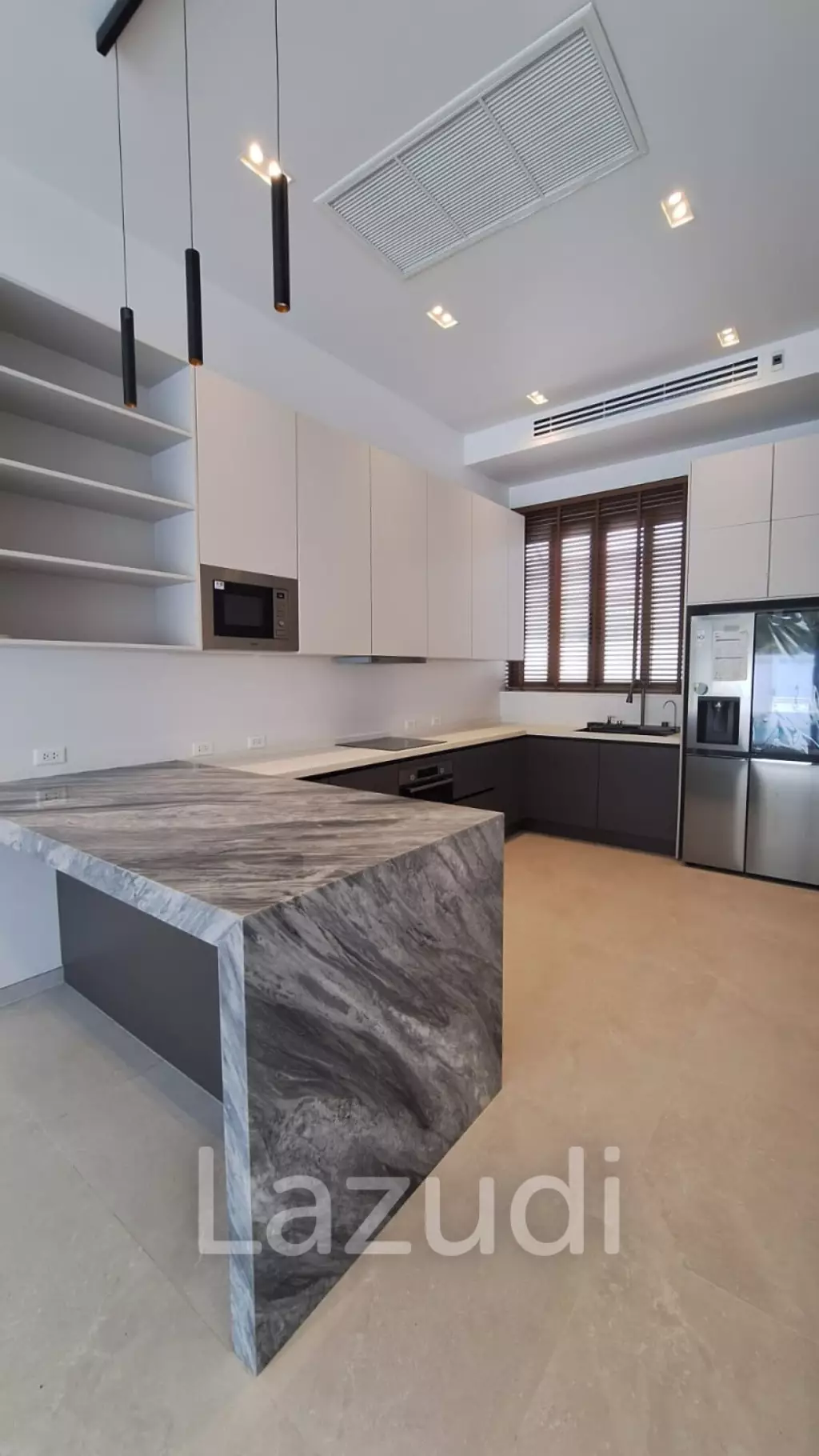 3 Bed 3 Bath 274 SQ.M Paradise Spring Villas