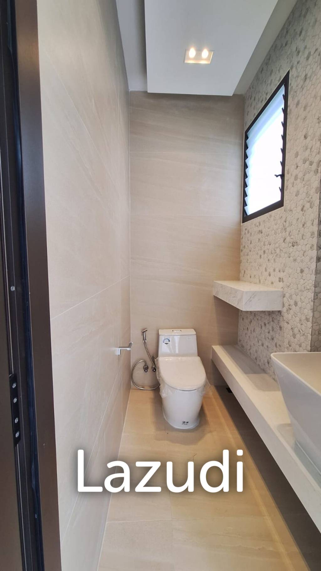 3 Bed 3 Bath 274 SQ.M Paradise Spring Villas