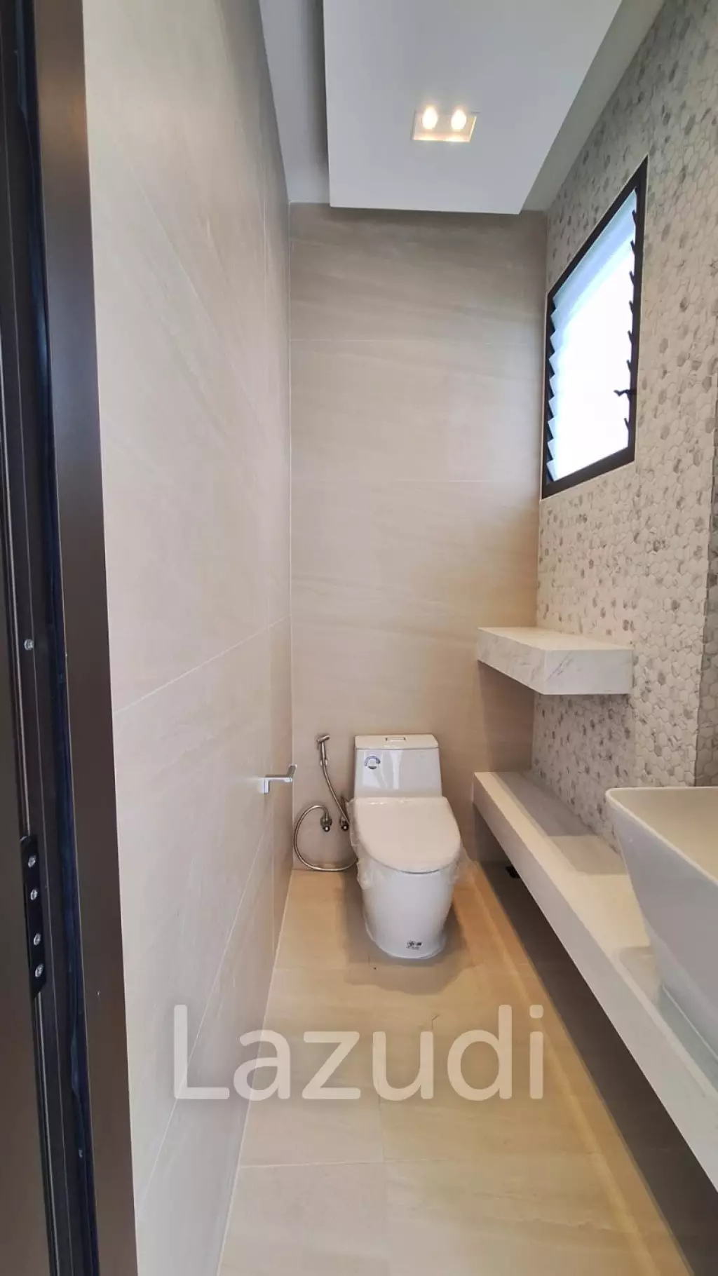 3 Bed 3 Bath 274 SQ.M Paradise Spring Villas