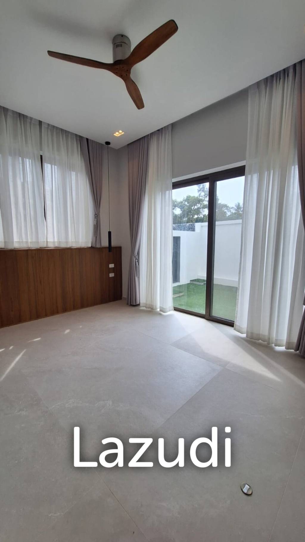 3 Bed 3 Bath 274 SQ.M Paradise Spring Villas